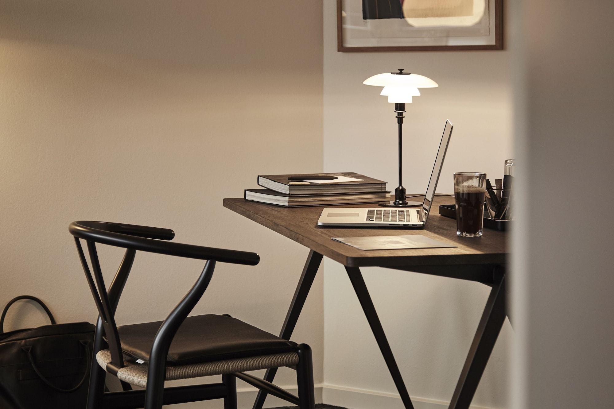 Hotel Comwell Kongebrogaarden à Middelfart Extérieur photo