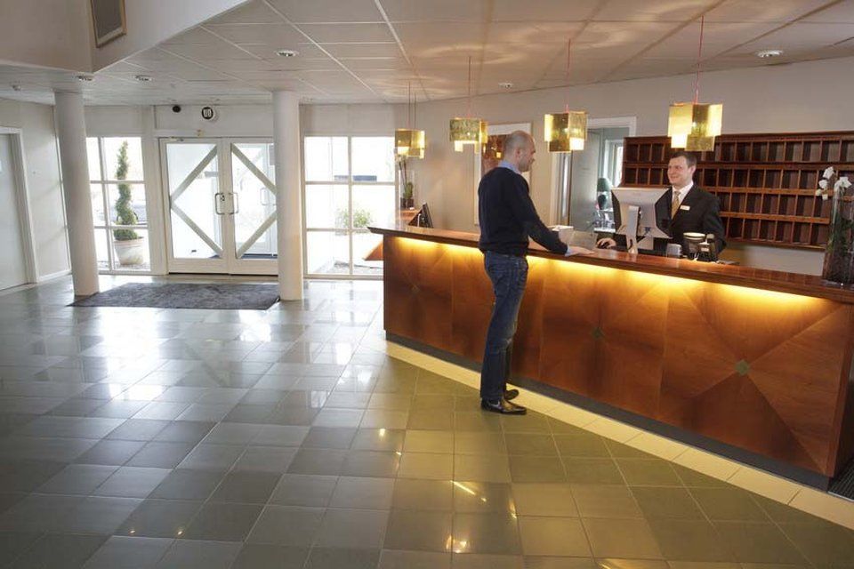 Hotel Comwell Kongebrogaarden à Middelfart Extérieur photo