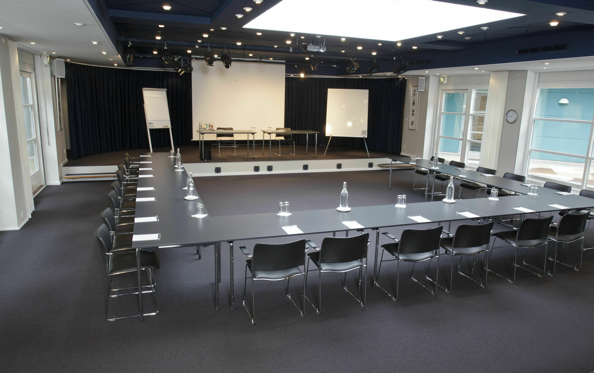 Hotel Comwell Kongebrogaarden à Middelfart Extérieur photo